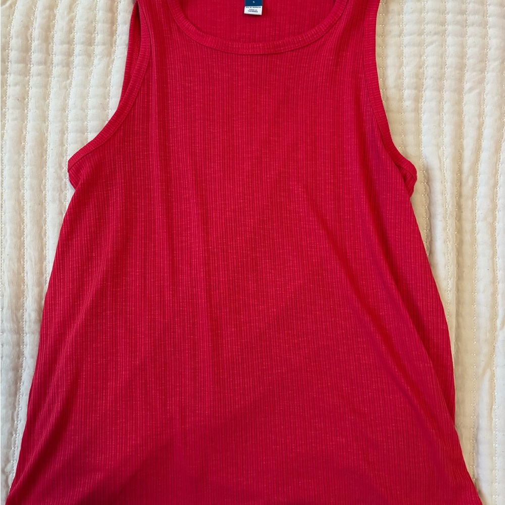 Fuchsia Sleeveless Women's Top